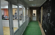 Фото 2: «Ми ці приміщення передали, щоб тут створювались нові проекти, нові робочі місця», - А. Садовий про ІТ-бізнес-інкубатор Startup Depot