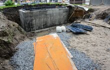 Фото 9: На пл. Галицькій проводять роботи з облаштування нового фонтану: виявлені мури храму законсервують