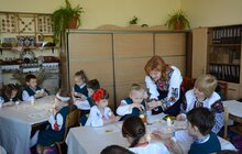 Фото 8: Майстер-клас з розпису писанок для учнів 2 класу у школі №53