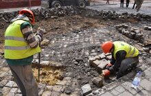Фото 15: «Плануємо до кінця літа весь об’єм основних робіт завершити», - А.Садовий про ремонт вул Промислової та Б. Хмельницького
