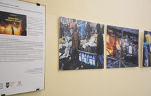 Фото 8: У Ратуші відкрили фотовиставку «Майдан 2014. Люди та події». Львів’ян та гостей міста запрошують згадати події Революції Гідності