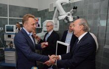 Фото 11: Канадські благодійники передали міській дитячій лікарні обладнання, вартістю понад 10 млн грн