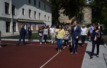 Фото 2: У школі №8 облаштували спортивний майданчик і замощують бруківкою подвір’я