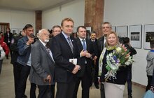 Фото 5: «Газета, насправді, є такою, яким є головний редактор», - А. Садовий на відкритті фотовиставки газети «День»