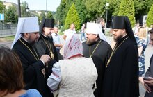 Фото 2: У Львові вшанували спочилих захисників України та помолились на могилі Патріарха Димитрія