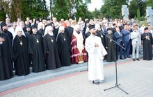 Фото 30: У Львові вшанували спочилих захисників України та помолились на могилі Патріарха Димитрія