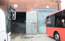 Фото 22: На маршрутах Львова приватні перевізники тестують автобус Volvo, привезений зі Скандинавії