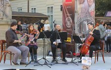 Фото 4: У Львові на площі Ринок стартувало свято «На каву до Львова»