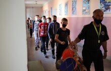 Фото 22: На території школи № 7 коштом міста споруджують мультифункціональний спортивний зал