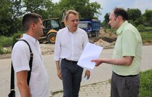Фото 13: Міський голова оглянув будівництво доріг у районі «Під Голосоком»
