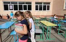 Фото 17: До кінця року в школі № 72 добудують басейн