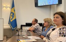 Фото 5: У Львівській міській раді привітали випускників шкіл з Мелітополя 