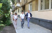 Фото 5: Роботи з капітального ремонту дороги і тротуарів прибудинкової території на вул. Перемиській, 9, 11 та Повстанській, 11