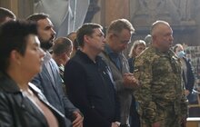 Фото 4: У День покровителя міста Львова помолились за Україну