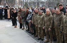 Фото 15: У Львові сотнями паперових ангелів вшанували пам’ять Героїв Небесної Сотні (фото/відео)