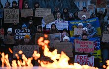 Фото 6: У Львові рідні військових, що у полоні, організували щемливі акції