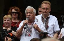 Фото 11: Майже 5 тис осіб прийшли на пл Ринок висловити свій спротив щодо сміттєвої блокади Львова