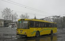 Фото 5: В ЛКП «Львівелектротранс» капітально відновили ще один старий тролейбус