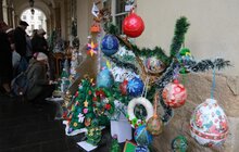 Фото 5: Загальноміська акція «Збережемо життя ялинці»