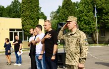 Фото 6: «Ви захищаєте небо всього демократичного світу», – Андрій Садовий привітав захисників з Днем Повітряних Сил ЗСУ