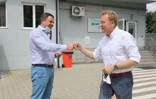 Фото 1: Мер Львова нагородив колектив АТ «Галичфарм» за допомогу місту під час карантину