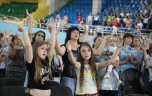 Фото 14: Сотні львів’ян прийшли на молитовну зустріч із сестрою Ліджі Пайяпілі