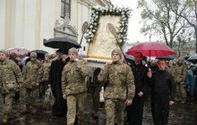 Фото 3: У Львові триває загальноміська молитва-вервиця