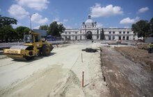 Фото 6: «До кінця цього року вже можна буде трамваєм проїхати прямо до входу у вокзал», — А. Садовий про ремонт пл. Двірцевої