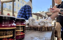 Фото 6: Крафтові сири, перепелині яйця, мікрозелень – на площі Ринок Львівський фермерський ярмарок розпочав шостий сезон (відео)
