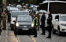 Фото 1: День захисників і захисниць: Львів зупинився на одну хвилину