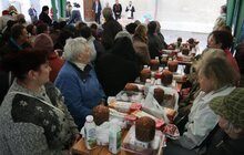 Фото 2: Для потребуючих львів’ян місто організувало Великодній сніданок