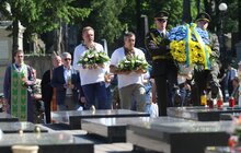 Фото 1: У Львові відзначають Свято Героїв — борців за волю України