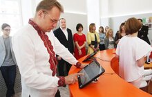 Фото 5: На площі Ринок відкрили оновлений туристично-інформаційний центр