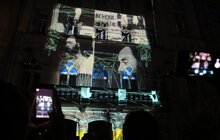 Фото 8: На фасаді театру Курбаса показали відеомапінг