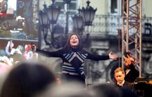 Фото 14: Мер Львова подякував Оксані Мусі за концерт до Дня міста
