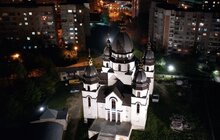 Фото 8: ЛКП «Львівсвітло» підсвітило ще низку храмів у місті