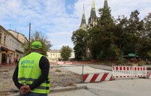 Фото 1: Від сьогодні відкрили для проїзду перехрестя вул. С. Бандери – вул. Федьковича: з суботи по цій ділянці поїде тролейбус