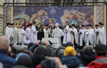 Фото 2: На пл. Ринок відбулось загальноміське освячення води