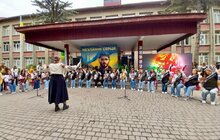 Фото 4: На шкільних ярмарках у Львові зібрали рекордні майже 8 млн грн для ЗСУ (відео)