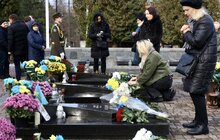 Фото 3: У День Гідності та Свободи у Львові вшанували пам’ять усіх полеглих Героїв