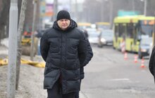 Фото 8: У всіх районах міста проводять робити з ліквідації ям на дорогах з використанням холодного асфальту