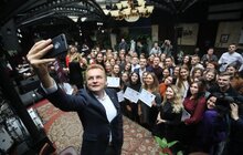 Фото 14: Мер Львова вручив дипломи цьогорічним стажерам міської ради — учасникам програми «Перший кар’єрний крок»