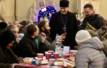 Фото 2: У Львові для понад 300 безпритульних та нужденних відбулись святкові різдвяні обіди 