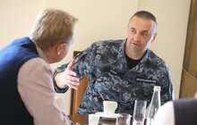 Фото 7: Мер Львова зустрівся з моряком Андрієм Оприском, якого незаконно утримували в Росії