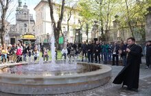 Фото 13: У Львові відкрили фонтан, присвячений Герою України «Да Вінчі» та всім добровольцям (відео)