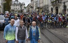 Фото 13: У Львові з площі Ринок стартував веломарафон «Львівська Сотка. Осінь»
