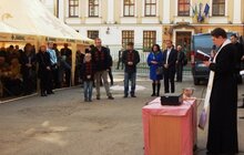 Фото 12: У Львові понад 250 потребуючих спільно розділили радість Великодня