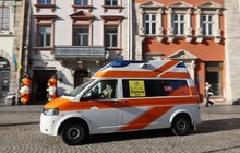 Фото 6: Німецькі волонтери передали українським воїнам та медикам ще 10 швидких