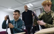 Фото 9: У Львові проводять шкільні ліги зі стрільби (відео)