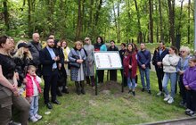 Фото 11: Алея пам'яті Героїв: у львівському парку родичі загиблих військових висадили дерева пам'яті